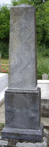 Klein Johann 1861-1910 Herbert Maria 1867-1920 Grabstein